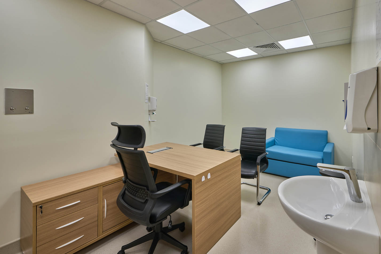 Mediclinic daybeds