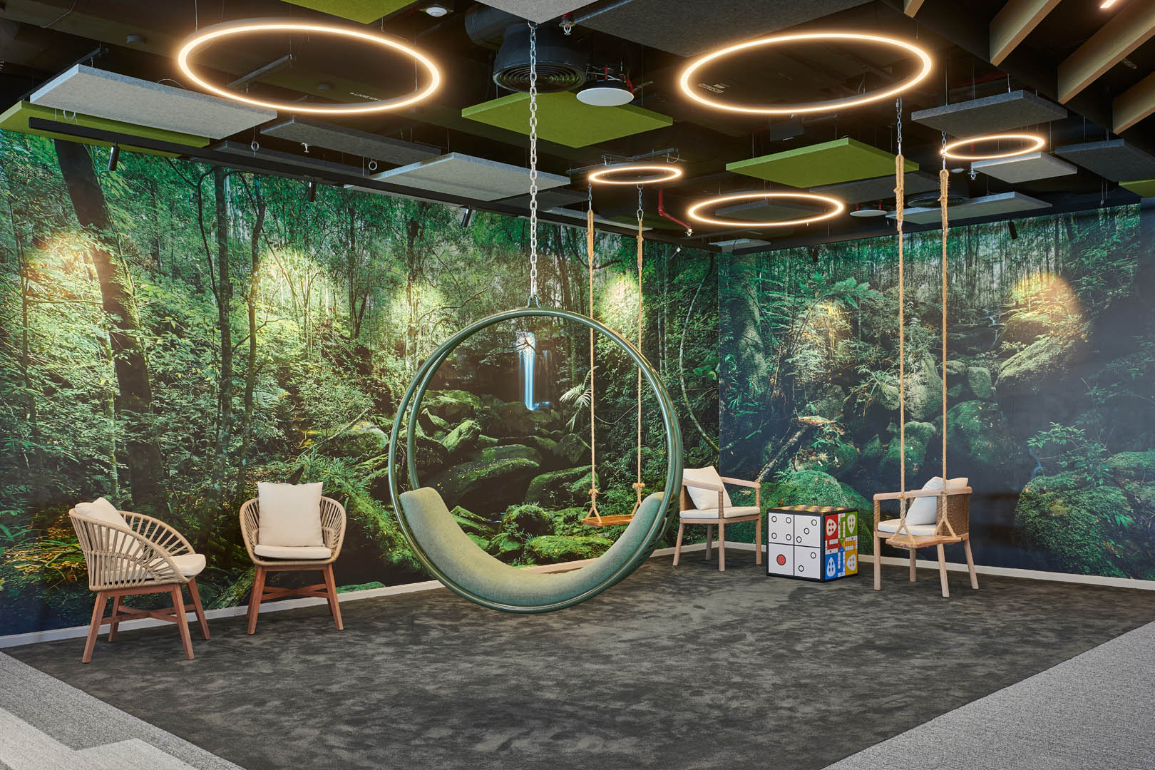 Modon HQ
