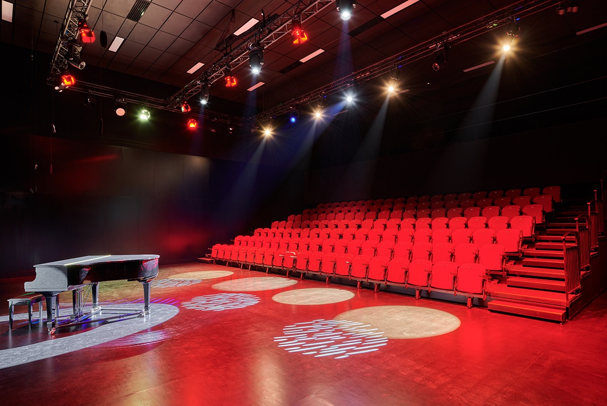 Dubai College Sports Hall